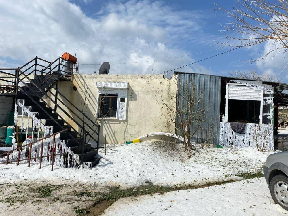 Konya yolundaki çiftçileri don ve selden sonra dolu vurdu 2